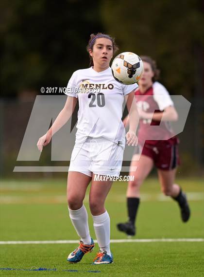 Thumbnail 1 in Menlo School vs Sacred Heart Prep photogallery.