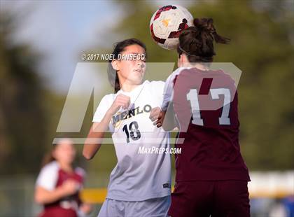Thumbnail 2 in Menlo School vs Sacred Heart Prep photogallery.