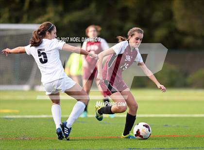 Thumbnail 3 in Menlo School vs Sacred Heart Prep photogallery.
