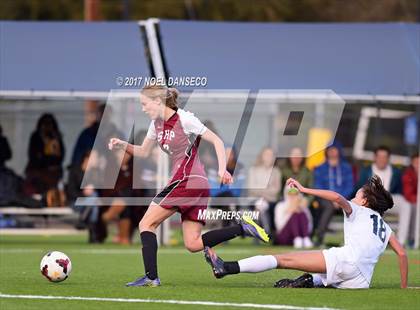 Thumbnail 3 in Menlo School vs Sacred Heart Prep photogallery.
