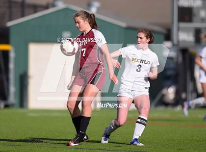 Thumbnail 3 in Menlo School vs Sacred Heart Prep photogallery.