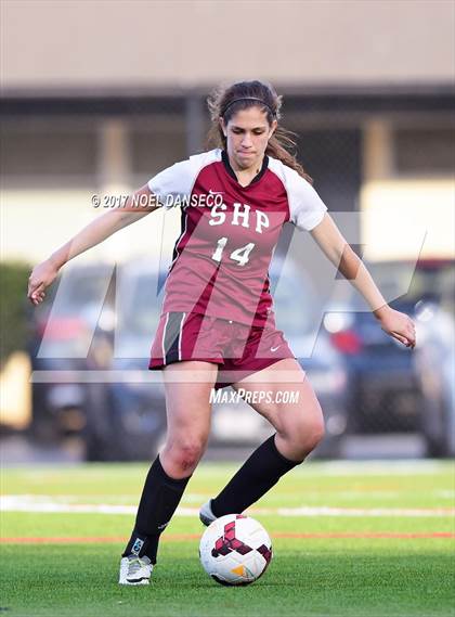 Thumbnail 3 in Menlo School vs Sacred Heart Prep photogallery.