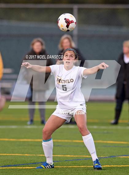 Thumbnail 3 in Menlo School vs Sacred Heart Prep photogallery.