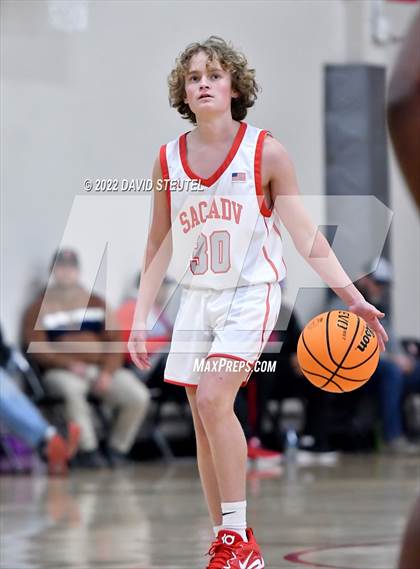 Thumbnail 3 in Highlands vs. Sacramento Adventist (Sac Adventist Holiday Invitational) photogallery.