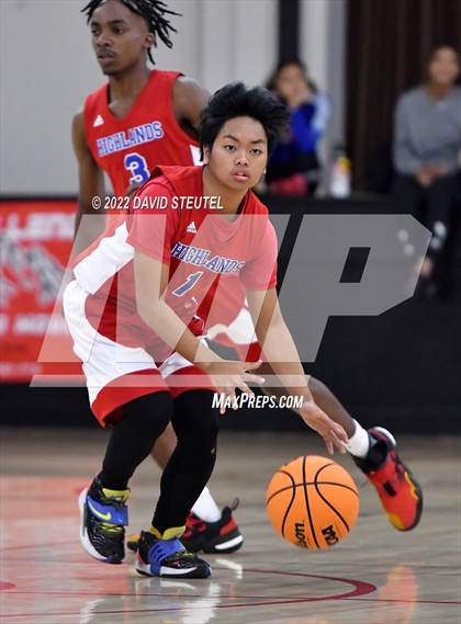 Thumbnail 1 in Highlands vs. Sacramento Adventist (Sac Adventist Holiday Invitational) photogallery.