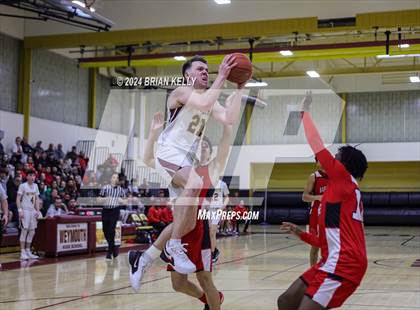 Thumbnail 1 in Weymouth vs Barnstable (MIAA Division 1 Preliminary Round) photogallery.