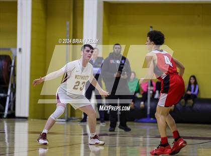 Thumbnail 3 in Weymouth vs Barnstable (MIAA Division 1 Preliminary Round) photogallery.