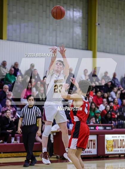 Thumbnail 2 in Weymouth vs Barnstable (MIAA Division 1 Preliminary Round) photogallery.