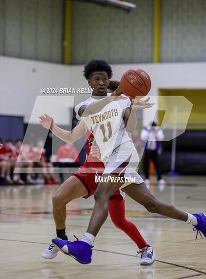 Thumbnail 3 in Weymouth vs Barnstable (MIAA Division 1 Preliminary Round) photogallery.