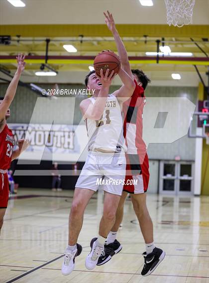 Thumbnail 3 in Weymouth vs Barnstable (MIAA Division 1 Preliminary Round) photogallery.