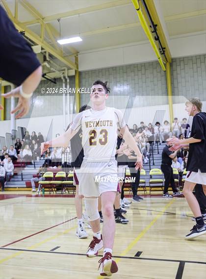 Thumbnail 1 in Weymouth vs Barnstable (MIAA Division 1 Preliminary Round) photogallery.