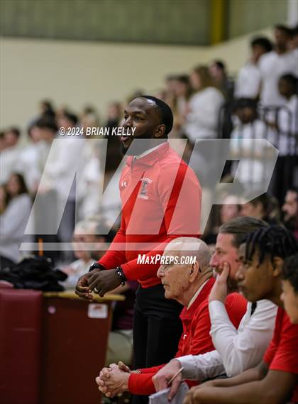 Thumbnail 1 in Weymouth vs Barnstable (MIAA Division 1 Preliminary Round) photogallery.