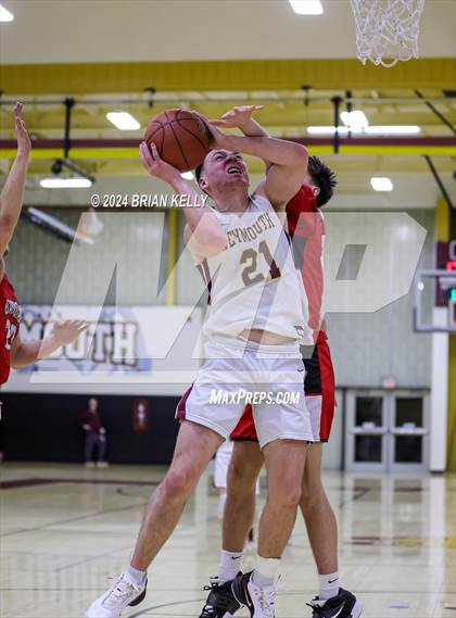Thumbnail 1 in Weymouth vs Barnstable (MIAA Division 1 Preliminary Round) photogallery.