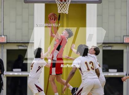 Thumbnail 2 in Weymouth vs Barnstable (MIAA Division 1 Preliminary Round) photogallery.