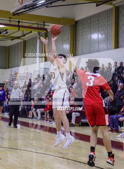Thumbnail 2 in Weymouth vs Barnstable (MIAA Division 1 Preliminary Round) photogallery.