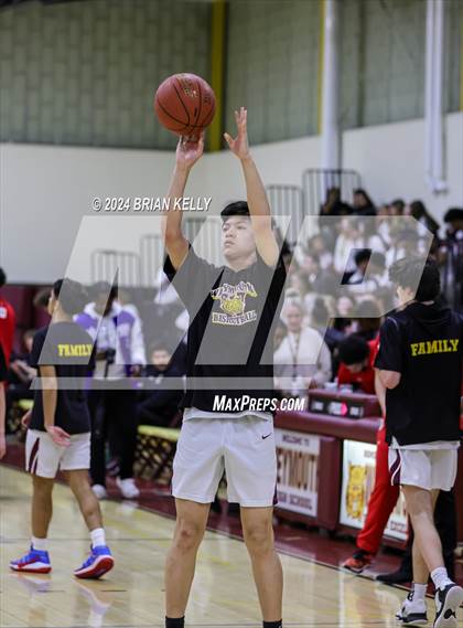 Thumbnail 2 in Weymouth vs Barnstable (MIAA Division 1 Preliminary Round) photogallery.