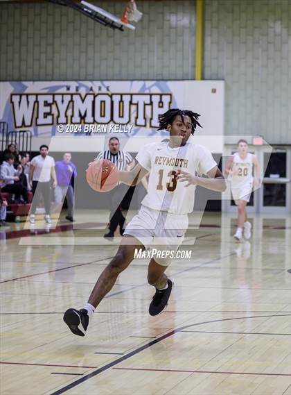 Thumbnail 3 in Weymouth vs Barnstable (MIAA Division 1 Preliminary Round) photogallery.