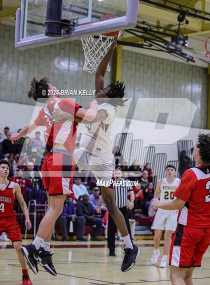 Thumbnail 3 in Weymouth vs Barnstable (MIAA Division 1 Preliminary Round) photogallery.