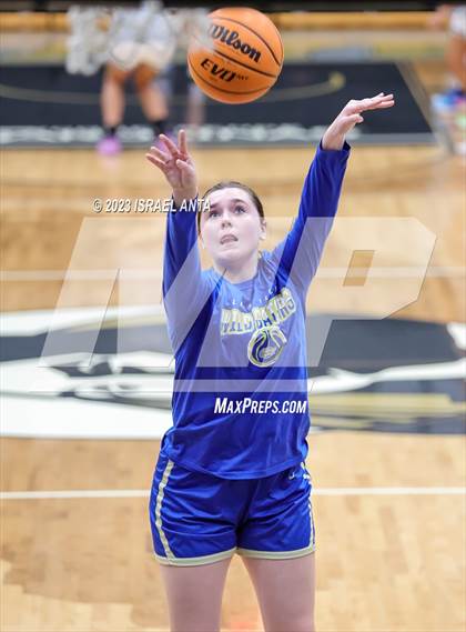 Thumbnail 3 in Purnell Swett vs. Lake View (2023 Robeson County Shootout) photogallery.