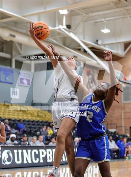 Thumbnail 3 in Purnell Swett vs. Lake View (2023 Robeson County Shootout) photogallery.
