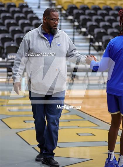 Thumbnail 2 in Purnell Swett vs. Lake View (2023 Robeson County Shootout) photogallery.