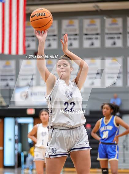Thumbnail 3 in Purnell Swett vs. Lake View (2023 Robeson County Shootout) photogallery.