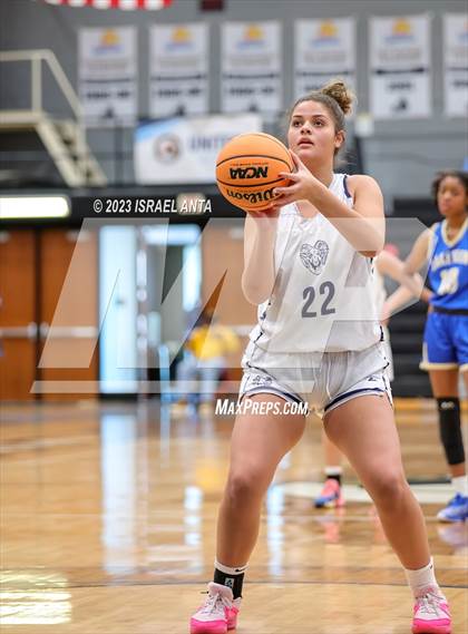 Thumbnail 1 in Purnell Swett vs. Lake View (2023 Robeson County Shootout) photogallery.