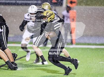 Thumbnail 2 in Lewisville @ Plano East photogallery.