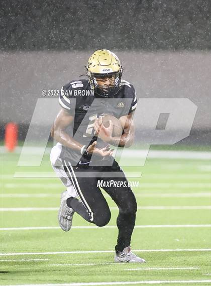 Thumbnail 3 in Lewisville @ Plano East photogallery.