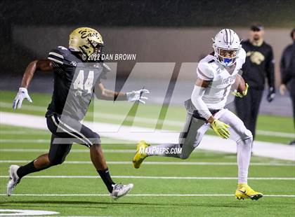 Thumbnail 2 in Lewisville @ Plano East photogallery.