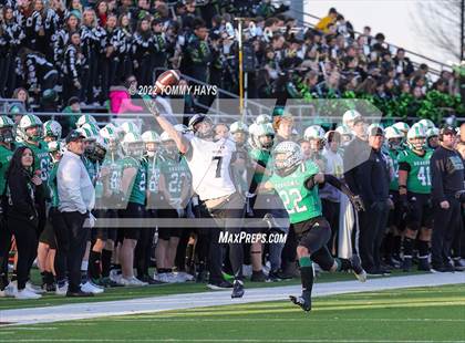 Thumbnail 2 in Southlake Carroll vs. Guyer (UIL 6A D-1 Regionals) photogallery.