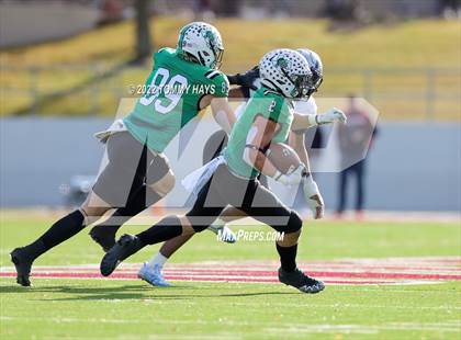 Thumbnail 1 in Southlake Carroll vs. Guyer (UIL 6A D-1 Regionals) photogallery.