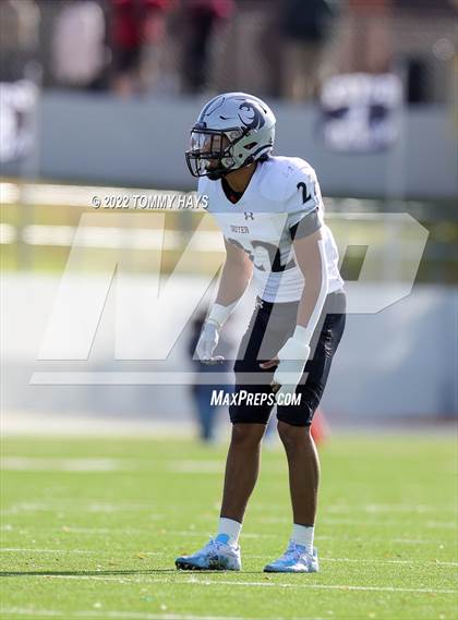 Thumbnail 2 in Southlake Carroll vs. Guyer (UIL 6A D-1 Regionals) photogallery.