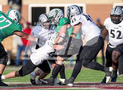 Thumbnail 3 in Southlake Carroll vs. Guyer (UIL 6A D-1 Regionals) photogallery.