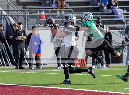 Thumbnail 3 in Southlake Carroll vs. Guyer (UIL 6A D-1 Regionals) photogallery.
