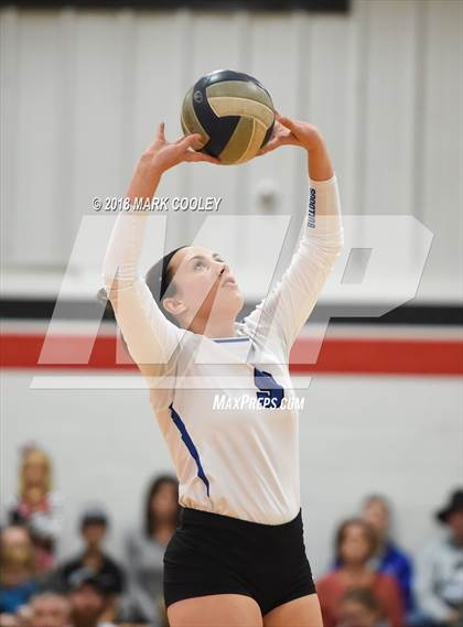 Thumbnail 3 in Wortham vs. Valley Mills (UIL Div 2 Area Playoff) photogallery.