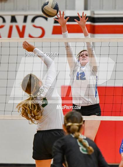 Thumbnail 2 in Wortham vs. Valley Mills (UIL Div 2 Area Playoff) photogallery.