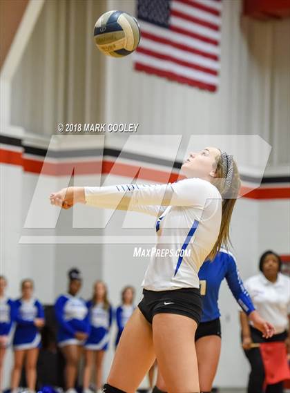 Thumbnail 1 in Wortham vs. Valley Mills (UIL Div 2 Area Playoff) photogallery.