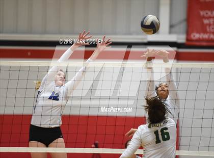 Thumbnail 2 in Wortham vs. Valley Mills (UIL Div 2 Area Playoff) photogallery.