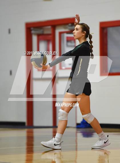 Thumbnail 3 in Wortham vs. Valley Mills (UIL Div 2 Area Playoff) photogallery.