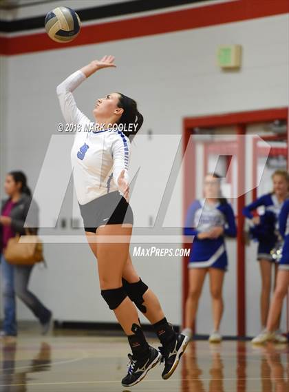 Thumbnail 1 in Wortham vs. Valley Mills (UIL Div 2 Area Playoff) photogallery.