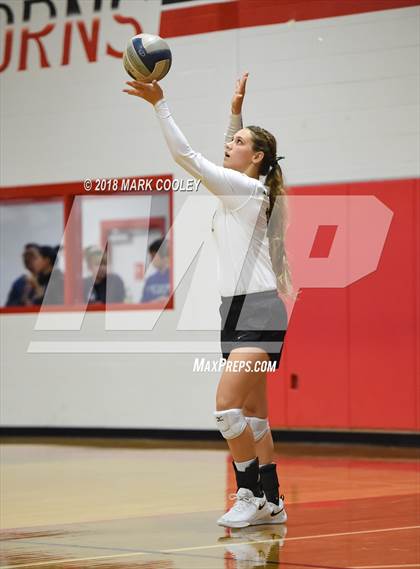 Thumbnail 3 in Wortham vs. Valley Mills (UIL Div 2 Area Playoff) photogallery.