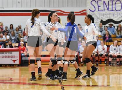 Thumbnail 2 in Wortham vs. Valley Mills (UIL Div 2 Area Playoff) photogallery.