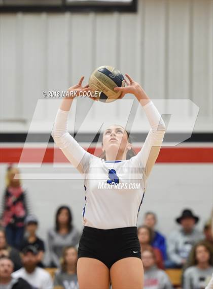 Thumbnail 3 in Wortham vs. Valley Mills (UIL Div 2 Area Playoff) photogallery.