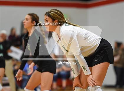 Thumbnail 3 in Wortham vs. Valley Mills (UIL Div 2 Area Playoff) photogallery.