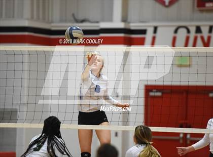 Thumbnail 3 in Wortham vs. Valley Mills (UIL Div 2 Area Playoff) photogallery.