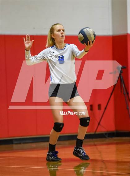 Thumbnail 3 in Wortham vs. Valley Mills (UIL Div 2 Area Playoff) photogallery.