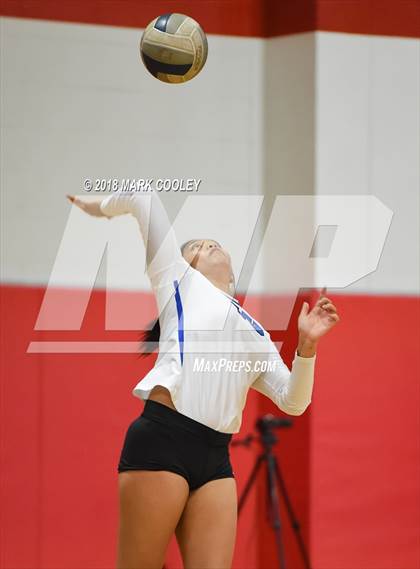 Thumbnail 2 in Wortham vs. Valley Mills (UIL Div 2 Area Playoff) photogallery.