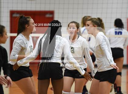 Thumbnail 3 in Wortham vs. Valley Mills (UIL Div 2 Area Playoff) photogallery.