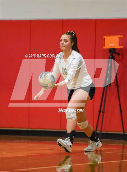 Thumbnail 2 in Wortham vs. Valley Mills (UIL Div 2 Area Playoff) photogallery.